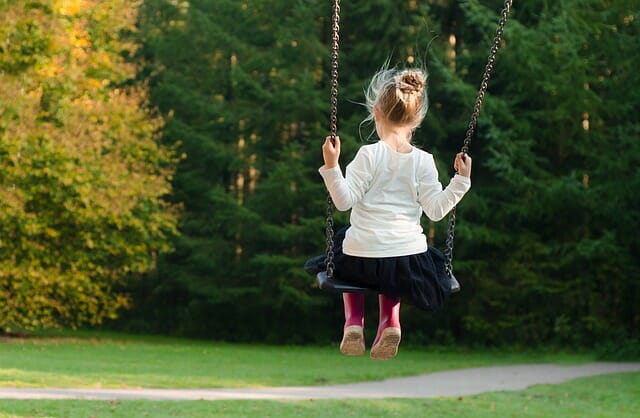 Benefits of Swinging for Child