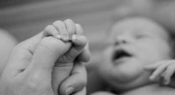 Does Skin-to-Skin Contact with the Father Have Positive Effects on the Baby?